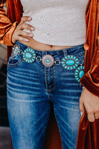 Kinda Ranchy Floral Turquoise Concho Link Belt