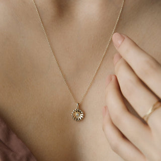 Bloom Necklace - A Roese Boutique