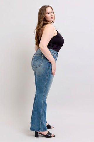 Judy Blue MR Tummy Control Vintage Wash Jeans - A Roese Boutique